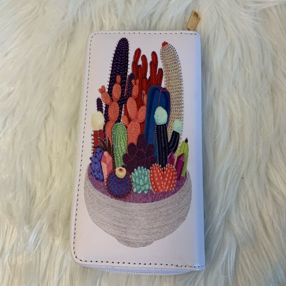 Cactus printed Wallet with Multicolor Design - Picture 2 of 3